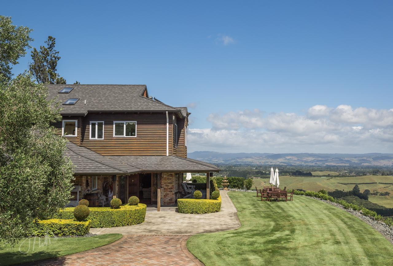 Eagle Ridge Lodge ตาอูรังกา ภายนอก รูปภาพ